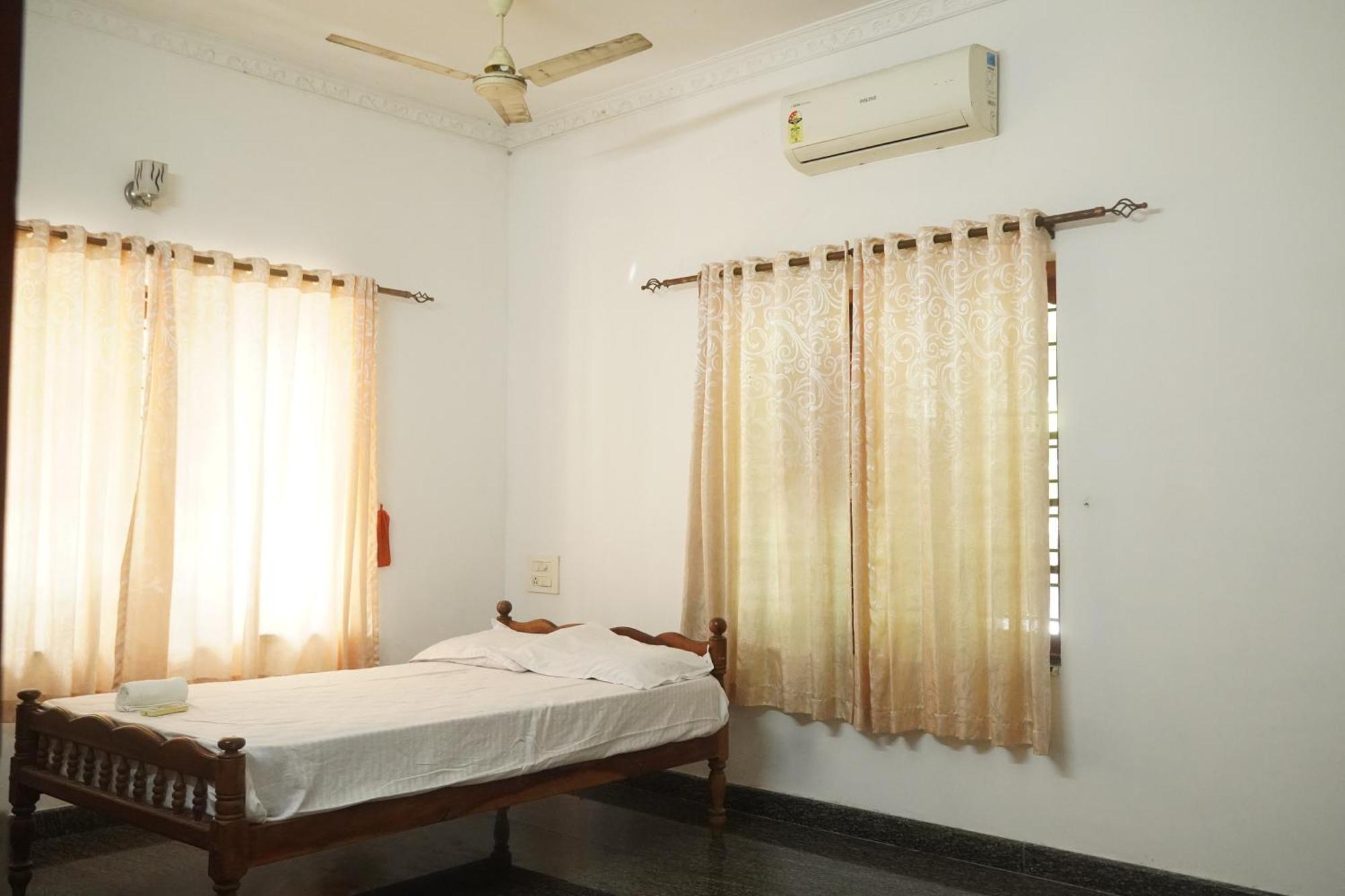 Joby Homestay Kadamakudy Kochi Exterior foto